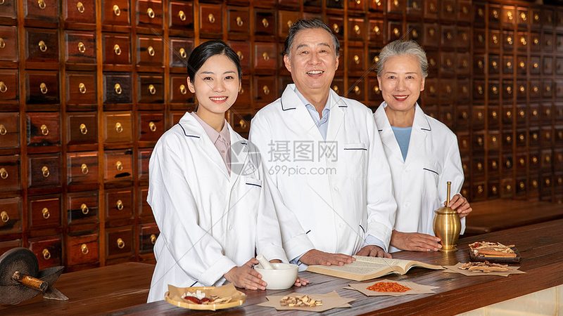 推拿床选不对，老人越按越伤身